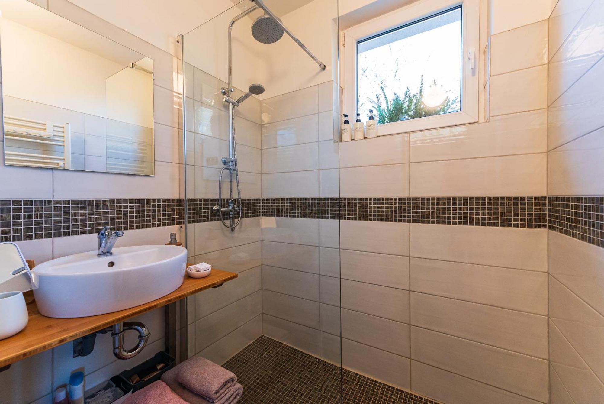 Ubytovani Na Samote - Apartman U Tesaru Komarice 외부 사진