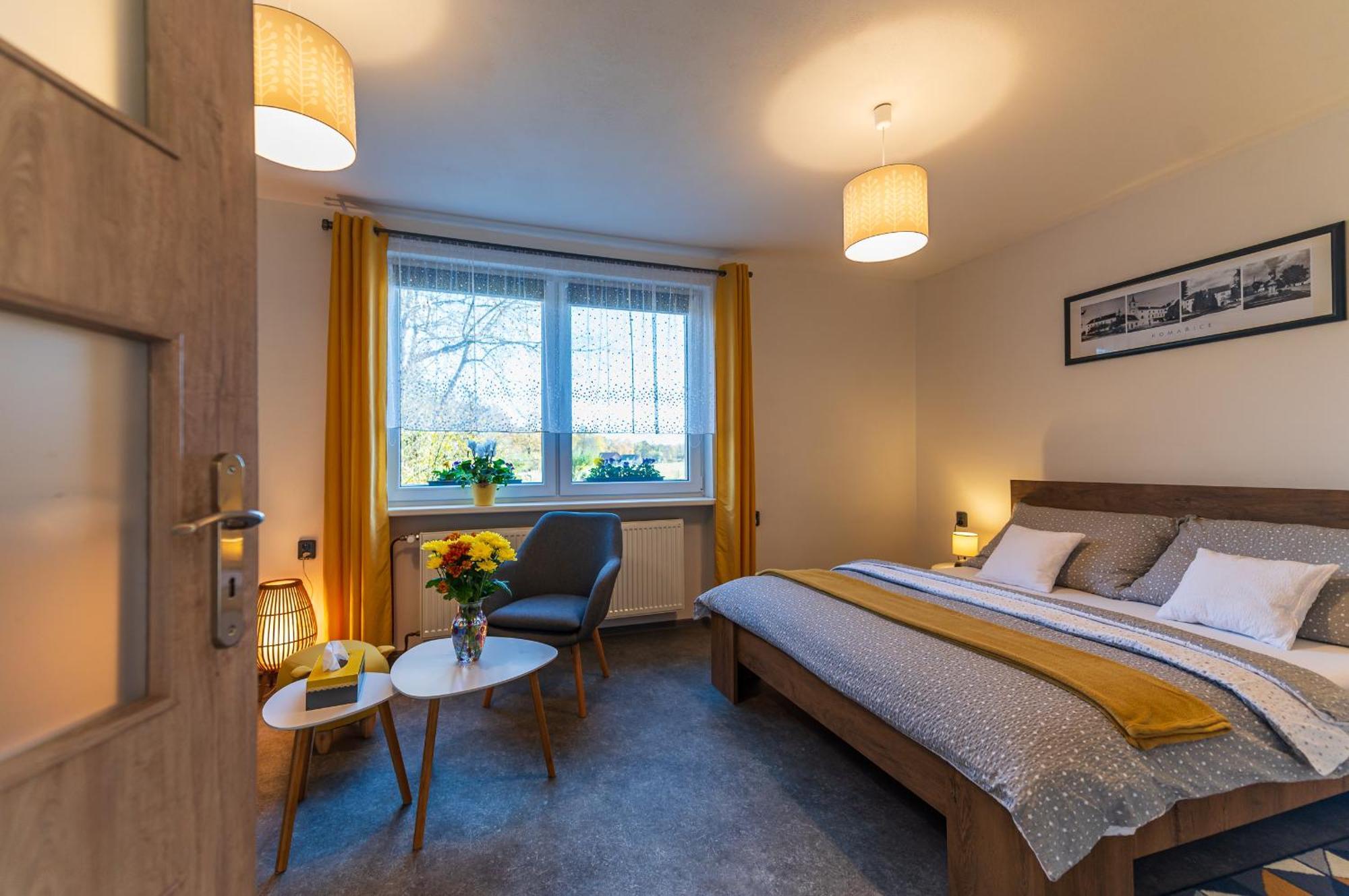 Ubytovani Na Samote - Apartman U Tesaru Komarice 외부 사진